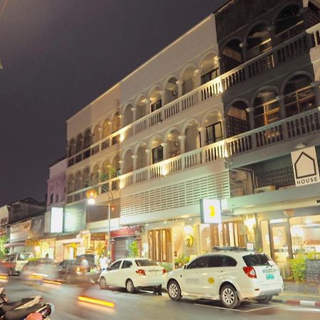 Oyo 300 Karnvela Hotel Phuket Exterior photo